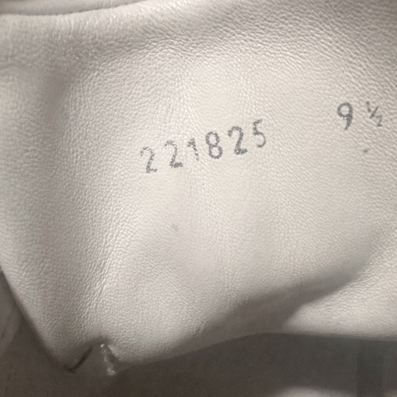 White High-Top Boots – Designer-Inspired Style – Size 9.5 - Picture 5 of 6